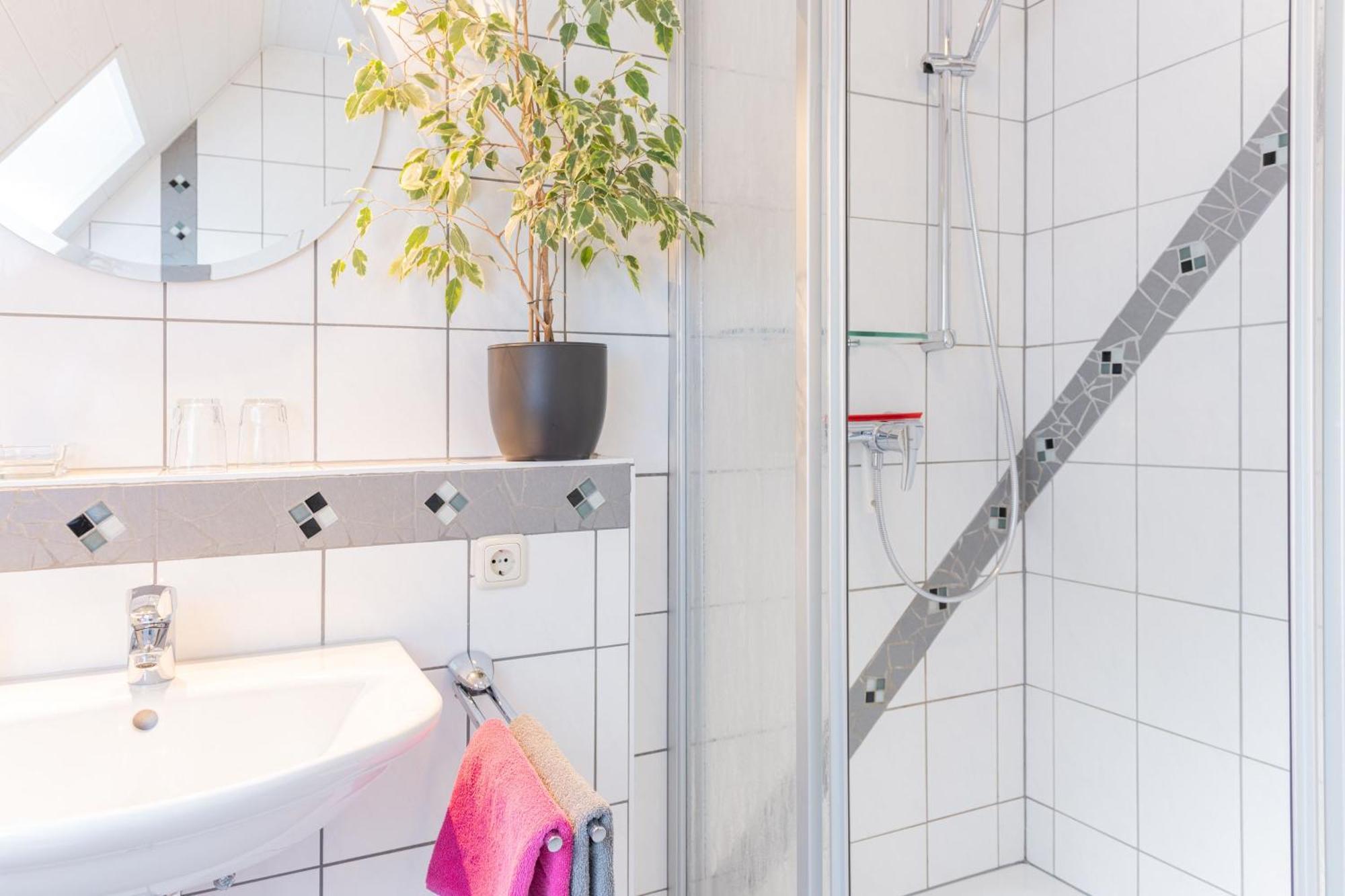 An Der Eichenallee, 35200 Apartment